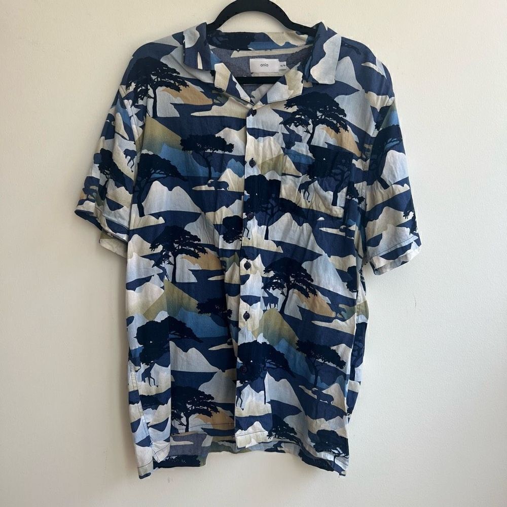 Onia Mens Casual Summer Button Down Shirt Short Sleeve Blue Printed Size XL